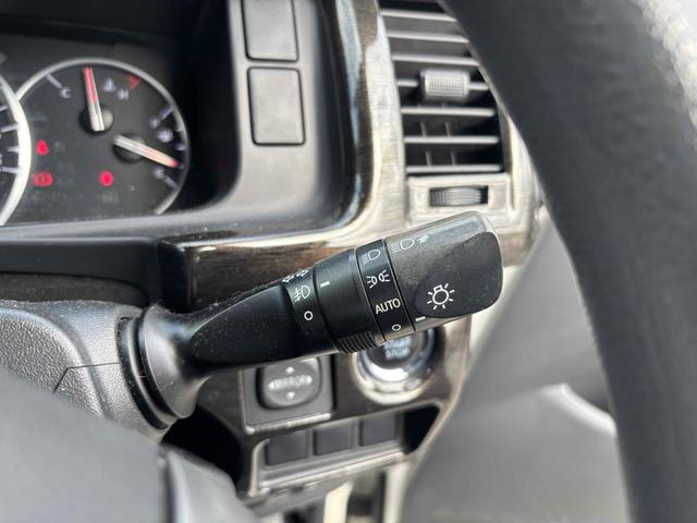 ハイエースバン ロングスーパーＧＬ　ドライブレコーダー　ＥＴＣ　バックカメラ　ナビ　ＴＶ　両側スライドドア　オートライト　スマートキー　電動格納ミラー　ＡＴ　アルミホイール　ＣＤ　ＤＶＤ再生　ＵＳＢ　Ｂｌｕｅｔｏｏｔｈ　エアコン（50枚目）