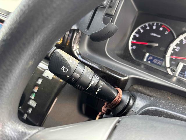 ハイエースバン ロングスーパーＧＬ　ドライブレコーダー　ＥＴＣ　バックカメラ　ナビ　ＴＶ　両側スライドドア　オートライト　スマートキー　電動格納ミラー　ＡＴ　アルミホイール　ＣＤ　ＤＶＤ再生　ＵＳＢ　Ｂｌｕｅｔｏｏｔｈ　エアコン（51枚目）