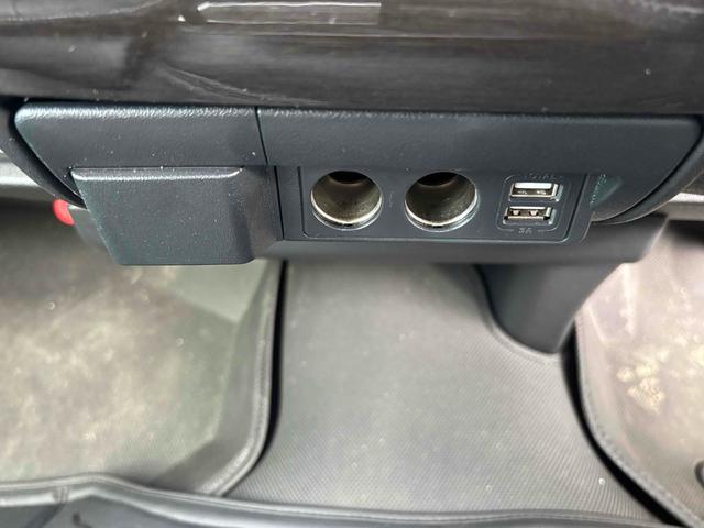 ハイエースバン ロングスーパーＧＬ　ドライブレコーダー　ＥＴＣ　バックカメラ　ナビ　ＴＶ　両側スライドドア　オートライト　スマートキー　電動格納ミラー　ＡＴ　アルミホイール　ＣＤ　ＤＶＤ再生　ＵＳＢ　Ｂｌｕｅｔｏｏｔｈ　エアコン（62枚目）