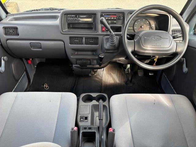 SUBARU SAMBAR VAN TRANSPORTER