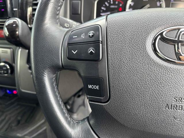 ハイエースバン スーパーＧＬ　ダークプライムＩＩ　ＥＴＣ　バックカメラ　ナビ　ＴＶ　クリアランスソナー　レーンアシスト　衝突被害軽減システム　両側電動スライドドア　オートマチックハイビーム　オートライト　アルミホイール　スマートキー　後席モニター（5枚目）