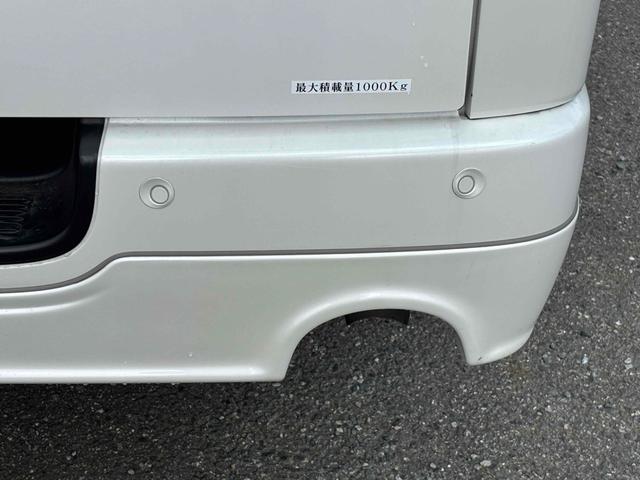 ハイエースバン スーパーＧＬ　ダークプライムＩＩ　ＥＴＣ　バックカメラ　ナビ　ＴＶ　クリアランスソナー　レーンアシスト　衝突被害軽減システム　両側電動スライドドア　オートマチックハイビーム　オートライト　アルミホイール　スマートキー　後席モニター（34枚目）