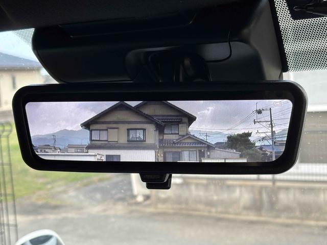 ハイエースバン スーパーＧＬ　ダークプライムＩＩ　ＥＴＣ　バックカメラ　ナビ　ＴＶ　クリアランスソナー　レーンアシスト　衝突被害軽減システム　両側電動スライドドア　オートマチックハイビーム　オートライト　アルミホイール　スマートキー　後席モニター（61枚目）