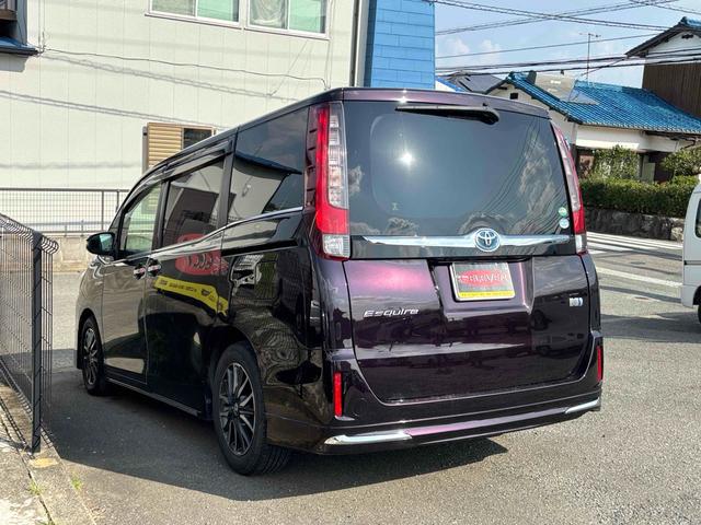 エスクァイア ハイブリッドＧｉ　ＥＴＣ　バックカメラ　ナビ　ＴＶ　オートクルーズコントロール　両側電動スライドドア　オートライト　ＬＥＤヘッドランプ　スマートキー　アイドリングストップ　電動格納ミラー　シートヒーター　３列シート（21枚目）