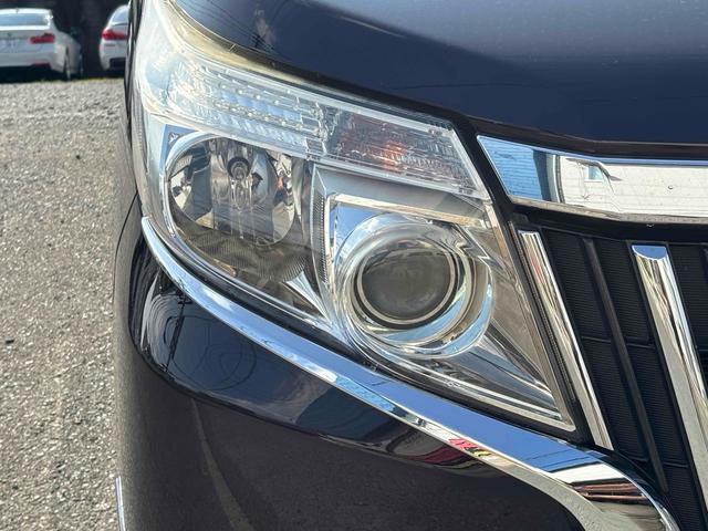 エスクァイア ハイブリッドＧｉ　ＥＴＣ　バックカメラ　ナビ　ＴＶ　オートクルーズコントロール　両側電動スライドドア　オートライト　ＬＥＤヘッドランプ　スマートキー　アイドリングストップ　電動格納ミラー　シートヒーター　３列シート（23枚目）