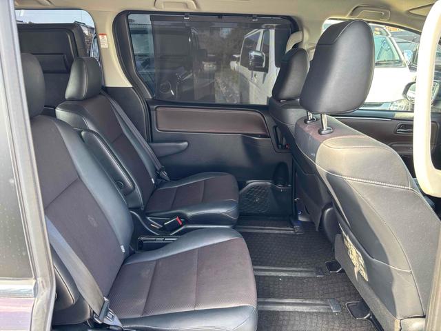 エスクァイア ハイブリッドＧｉ　ＥＴＣ　バックカメラ　ナビ　ＴＶ　オートクルーズコントロール　両側電動スライドドア　オートライト　ＬＥＤヘッドランプ　スマートキー　アイドリングストップ　電動格納ミラー　シートヒーター　３列シート（37枚目）