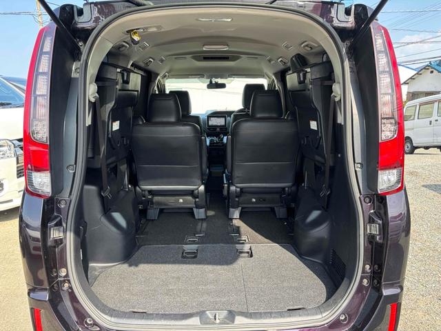 エスクァイア ハイブリッドＧｉ　ＥＴＣ　バックカメラ　ナビ　ＴＶ　オートクルーズコントロール　両側電動スライドドア　オートライト　ＬＥＤヘッドランプ　スマートキー　アイドリングストップ　電動格納ミラー　シートヒーター　３列シート（38枚目）