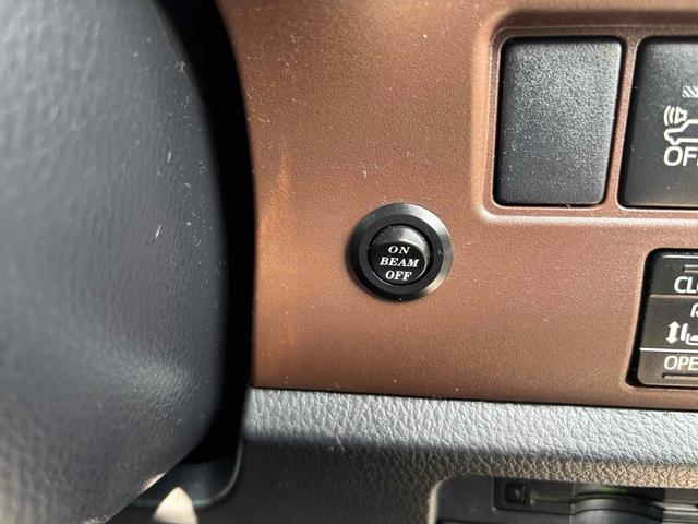 エスクァイア ハイブリッドＧｉ　ＥＴＣ　バックカメラ　ナビ　ＴＶ　オートクルーズコントロール　両側電動スライドドア　オートライト　ＬＥＤヘッドランプ　スマートキー　アイドリングストップ　電動格納ミラー　シートヒーター　３列シート（48枚目）