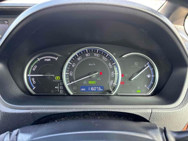 エスクァイア ハイブリッドＧｉ　ＥＴＣ　バックカメラ　ナビ　ＴＶ　オートクルーズコントロール　両側電動スライドドア　オートライト　ＬＥＤヘッドランプ　スマートキー　アイドリングストップ　電動格納ミラー　シートヒーター　３列シート（49枚目）