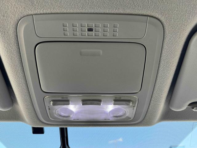 エスクァイア ハイブリッドＧｉ　ＥＴＣ　バックカメラ　ナビ　ＴＶ　オートクルーズコントロール　両側電動スライドドア　オートライト　ＬＥＤヘッドランプ　スマートキー　アイドリングストップ　電動格納ミラー　シートヒーター　３列シート（56枚目）