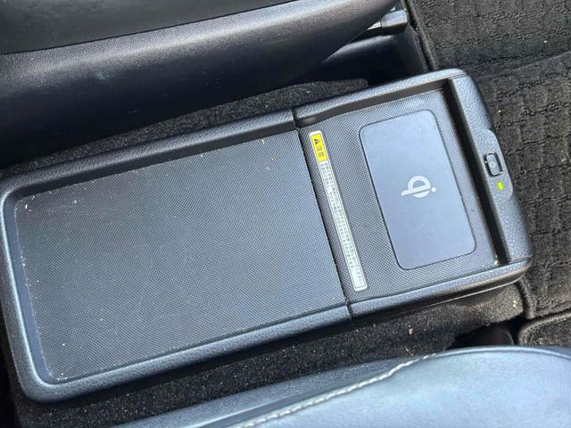 エスクァイア ハイブリッドＧｉ　ＥＴＣ　バックカメラ　ナビ　ＴＶ　オートクルーズコントロール　両側電動スライドドア　オートライト　ＬＥＤヘッドランプ　スマートキー　アイドリングストップ　電動格納ミラー　シートヒーター　３列シート（61枚目）