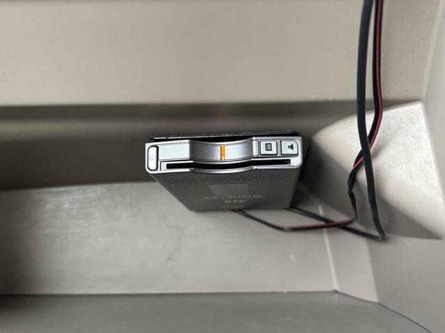 Ｎ－ＢＯＸ Ｇ　ＥＴＣ　両側スライドドア　ナビ　ＴＶ　スマートキー　アイドリングストップ　電動格納ミラー　ベンチシート　ＣＶＴ　盗難防止システム　ＡＢＳ　ＥＳＣ　ＣＤ　ＤＶＤ再生　Ｂｌｕｅｔｏｏｔｈ　衝突安全ボディ（4枚目）