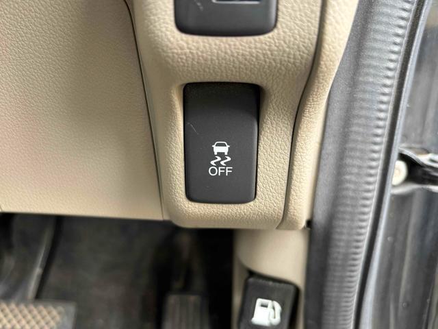 Ｎ－ＢＯＸ Ｇ　ＥＴＣ　両側スライドドア　ナビ　ＴＶ　スマートキー　アイドリングストップ　電動格納ミラー　ベンチシート　ＣＶＴ　盗難防止システム　ＡＢＳ　ＥＳＣ　ＣＤ　ＤＶＤ再生　Ｂｌｕｅｔｏｏｔｈ　衝突安全ボディ（43枚目）