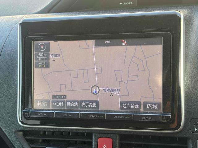 ヴォクシー ハイブリッドＶ　ＥＴＣ　バックカメラ　ナビ　ＴＶ　オートクルーズコントロール　両側電動スライドドア　オートライト　ＬＥＤヘッドランプ　エアロ　スマートキー　電動格納ミラー　シートヒーター　後席モニター　３列シート（4枚目）