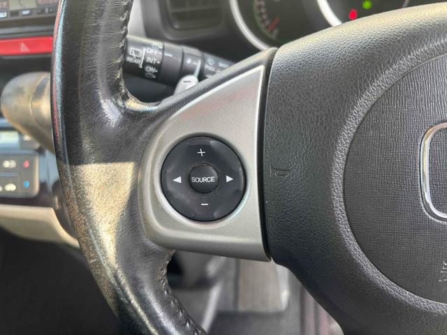 Ｎ－ＢＯＸ Ｇ　ターボＳＳパッケージ　ＥＴＣ　バックカメラ　両側電動スライドドア　ナビ　ＴＶ　オートクルーズコントロール　衝突被害軽減システム　オートライト　ＨＩＤ　スマートキー　アイドリングストップ　電動格納ミラー　シートヒーター（25枚目）