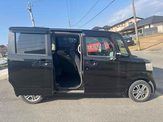 Ｎ－ＢＯＸ Ｇ　ターボＳＳパッケージ　ＥＴＣ　バックカメラ　両側電動スライドドア　ナビ　ＴＶ　オートクルーズコントロール　衝突被害軽減システム　オートライト　ＨＩＤ　スマートキー　アイドリングストップ　電動格納ミラー　シートヒーター（43枚目）