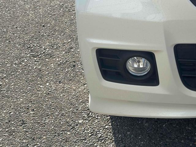 Ｎ－ＢＯＸカスタム Ｇ　両側スライド・片側電動　オートライト　ＨＩＤ　スマートキー　アイドリングストップ　電動格納ミラー　ベンチシート　ＣＶＴ　盗難防止システム　ＡＢＳ　ＥＳＣ　ＣＤ　ＵＳＢ　エアコン　パワーステアリング（35枚目）