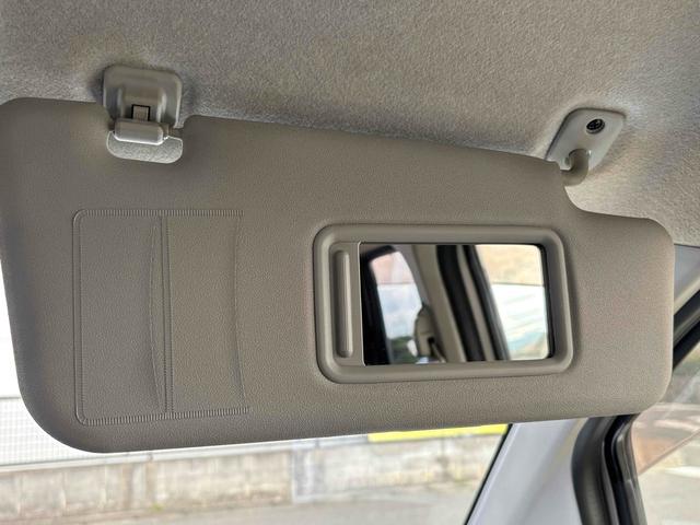 ムーヴ カスタム　Ｘ　ハイパーＳＡＩＩ　バックカメラ　ナビ　ＴＶ　衝突被害軽減システム　オートライト　ＬＥＤヘッドランプ　スマートキー　アイドリングストップ　電動格納ミラー　ベンチシート　ＣＶＴ　盗難防止システム　ＡＢＳ　ＥＳＣ　ＣＤ（52枚目）