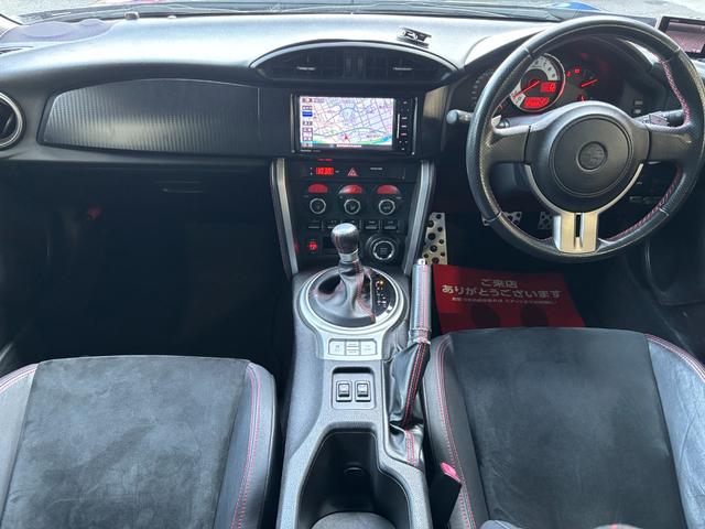 ８６ ＧＴリミテッド　ＥＴＣ　バックカメラ　ナビ　フルセグＴＶ　Ｂｌｕｅｔｏｏｔｈ　レーダー探知機　純正リヤスポイラー　シートヒーター　オートライト　ＨＩＤ　スマートキー　電動格納ミラー　アルミホイール　盗難防止システム（37枚目）