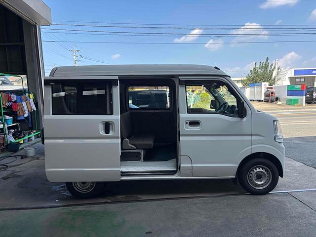 エブリイ PC ETC 両側スライドドア クリアランスソナー レーンアシスト 衝突被害軽減システム オートライト キーレスエントリー AT 盗難防止システム ABS ESC 衝突安全ボディ エアコン(27枚目)