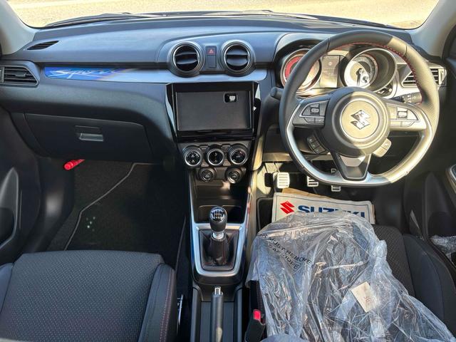 スイフトスポーツ ZC33S ファイナルエディション バックカメラ クリアランスソナー オートクルーズコントロール レーンアシスト 衝突被害軽減システム アルミホイール オートライト LEDヘッドランプ スマートキー 電動格納ミラー シートヒーター MT(2枚目)