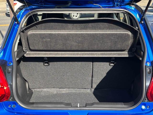 スイフトスポーツ ZC33S ファイナルエディション バックカメラ クリアランスソナー オートクルーズコントロール レーンアシスト 衝突被害軽減システム アルミホイール オートライト LEDヘッドランプ スマートキー 電動格納ミラー シートヒーター MT(19枚目)