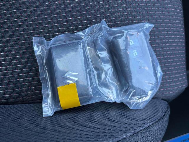 スイフトスポーツ ZC33S ファイナルエディション バックカメラ クリアランスソナー オートクルーズコントロール レーンアシスト 衝突被害軽減システム アルミホイール オートライト LEDヘッドランプ スマートキー 電動格納ミラー シートヒーター MT(49枚目)