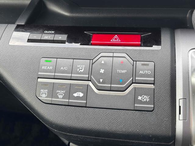 ステップワゴンスパーダ パワーエディション ワンオーナー ETC バックカメラ ナビ TV 両側電動スライドドア HID キーレスエントリー アイドリングストップ 電動格納ミラー 3列シート CVT アルミホイール CD DVD再生 USB(6枚目)