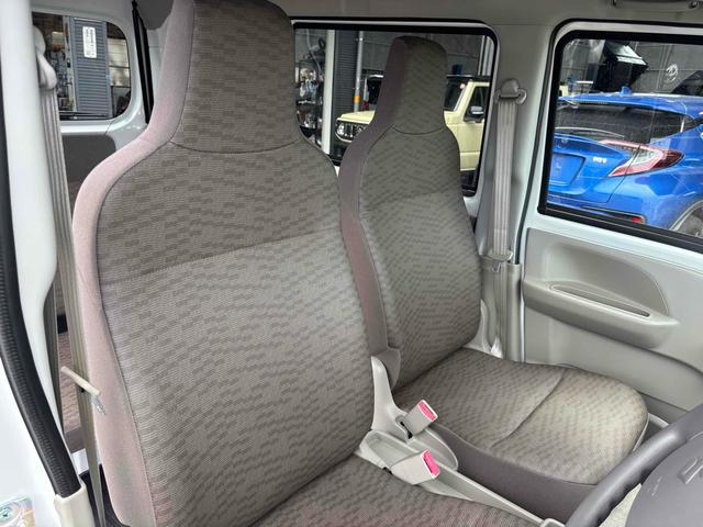 エブリイ PAリミテッド 4AT 衝突被害軽減システム クリアランスソナー レーンアシスト 両側スライドドア キーレスエントリー オートライト ABS ESC エアコン パワーステアリング 運転席エアバッグ(22枚目)