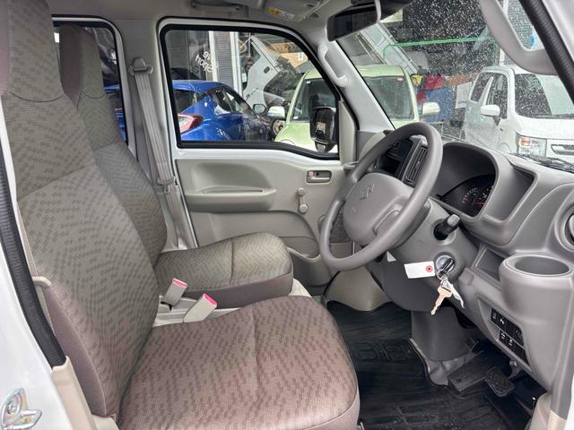 エブリイ PAリミテッド 4AT 衝突被害軽減システム クリアランスソナー レーンアシスト 両側スライドドア キーレスエントリー オートライト ABS ESC エアコン パワーステアリング 運転席エアバッグ(23枚目)