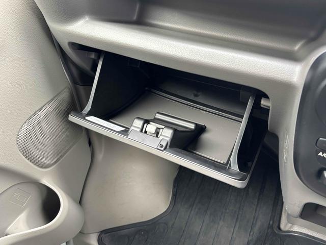 エブリイ PAリミテッド 4AT 衝突被害軽減システム クリアランスソナー レーンアシスト 両側スライドドア キーレスエントリー オートライト ABS ESC エアコン パワーステアリング 運転席エアバッグ(41枚目)