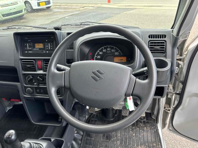 キャリイトラック 　ＭＴ　ワンオーナー　衝突被害軽減システム　レーンアシスト　ＥＴＣ　オートライト　ＥＳＣ　エアコン　パワーウィンドウ　運転席エアバッグ　助手席エアバッグ　ＣＤ　ミュージックプレイヤー接続可（26枚目）