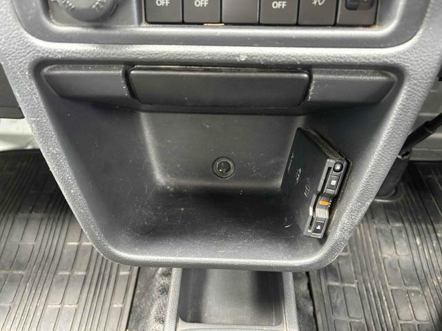 キャリイトラック 　ＭＴ　ワンオーナー　衝突被害軽減システム　レーンアシスト　ＥＴＣ　オートライト　ＥＳＣ　エアコン　パワーウィンドウ　運転席エアバッグ　助手席エアバッグ　ＣＤ　ミュージックプレイヤー接続可（38枚目）