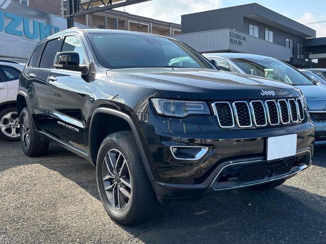 ジープ・グランドチェロキー リミテッド 後期 ナビ カープレイ パワーバックドア ETC フロント・バックカメラ パーキングアシスト フルセグ Bluetooth ブラックレザー シートヒーター/ベンチレーション アダプティブクルコン(21枚目)