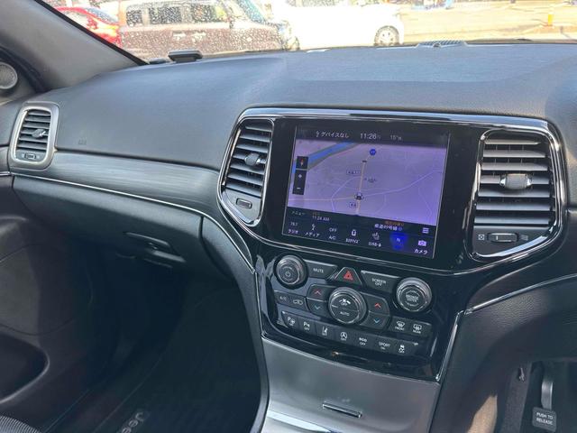 ジープ・グランドチェロキー リミテッド 後期 ナビ カープレイ パワーバックドア ETC フロント・バックカメラ パーキングアシスト フルセグ Bluetooth ブラックレザー シートヒーター/ベンチレーション アダプティブクルコン(49枚目)