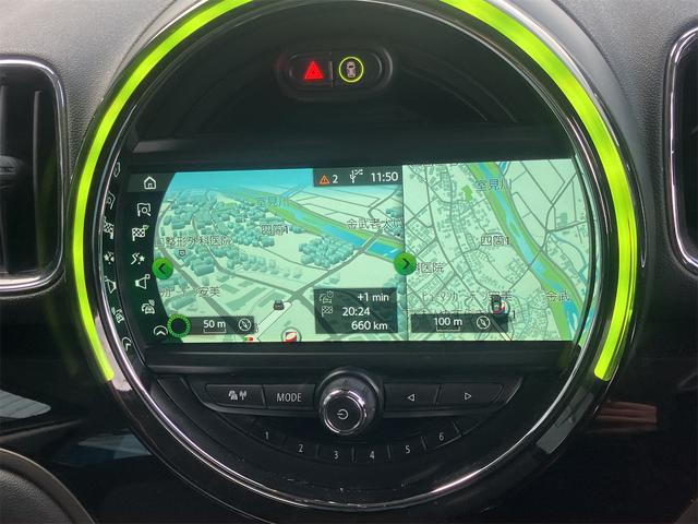 �i�r�t�������s��h���C�u���y�����ЂƎ��I���߂Ă̓��ł��������ƂȂ��G�X�R�[�g���Ă���܂��B