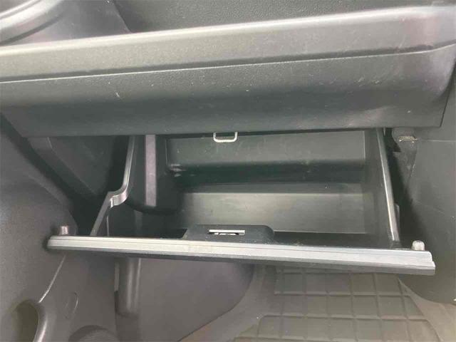 ハイゼットカーゴ クルーズＳＡＩＩＩ　ハイルーフ　ＡＴ　衝突被害軽減システム　ナビ　ＴＶ　両側スライドドア　キーレスエントリー　アイドリングストップ　電動格納ミラー　オートマチックハイビーム　オートライト　アルミホイール　ＡＢＳ（11枚目）