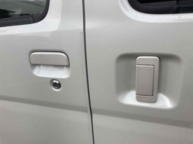 ハイゼットカーゴ クルーズＳＡＩＩＩ　ハイルーフ　ＡＴ　衝突被害軽減システム　ナビ　ＴＶ　両側スライドドア　キーレスエントリー　アイドリングストップ　電動格納ミラー　オートマチックハイビーム　オートライト　アルミホイール　ＡＢＳ（26枚目）