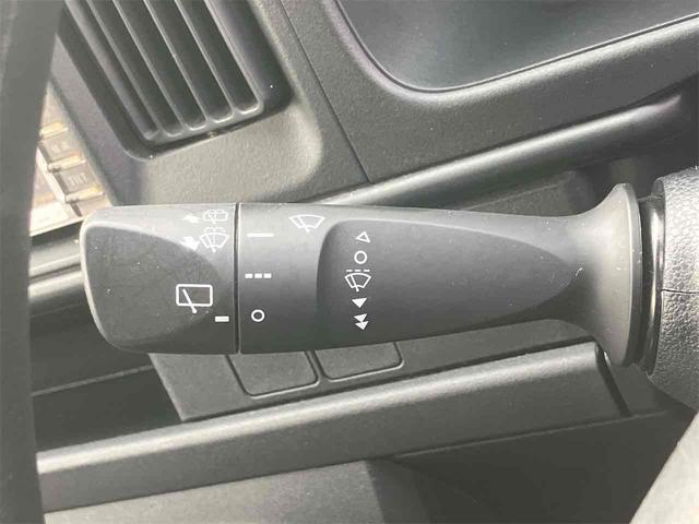 ハイゼットカーゴ クルーズＳＡＩＩＩ　ハイルーフ　ＡＴ　衝突被害軽減システム　ナビ　ＴＶ　両側スライドドア　キーレスエントリー　アイドリングストップ　電動格納ミラー　オートマチックハイビーム　オートライト　アルミホイール　ＡＢＳ（41枚目）