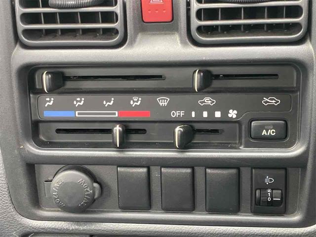 キャリイトラック KCスペシャル AT エアコン パワーステアリング パワーウィンドウ 運転席エアバッグ 助手席エアバッグ(30枚目)