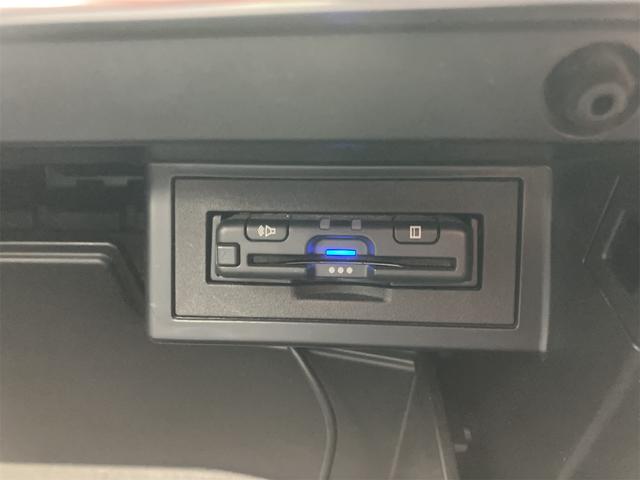 ランドクルーザープラド ＴＸ　Ｌパッケージ　マットブラックエディション　４ＷＤ　ＥＴＣ　バックカメラ　クリアランスソナー　オートクルーズコントロール　レーンアシスト　パワーシート　衝突被害軽減システム　サンルーフ　ナビ　ＴＶ　オートマチックハイビーム　オートライト（10枚目）