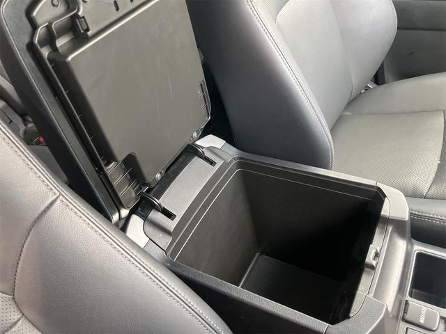 ランドクルーザープラド ＴＸ　Ｌパッケージ　マットブラックエディション　４ＷＤ　ＥＴＣ　バックカメラ　クリアランスソナー　オートクルーズコントロール　レーンアシスト　パワーシート　衝突被害軽減システム　サンルーフ　ナビ　ＴＶ　オートマチックハイビーム　オートライト（47枚目）