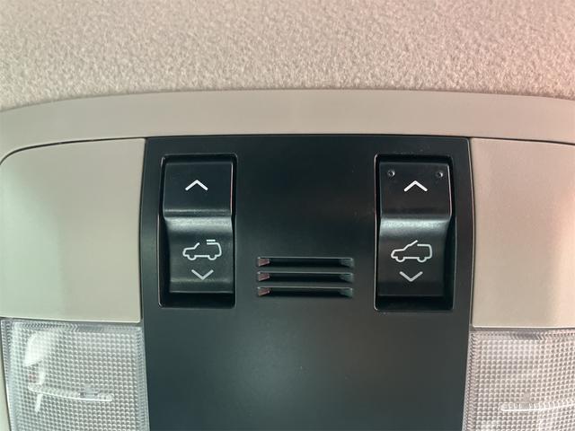 ランドクルーザープラド ＴＸ　Ｌパッケージ　マットブラックエディション　４ＷＤ　ＥＴＣ　バックカメラ　クリアランスソナー　オートクルーズコントロール　レーンアシスト　パワーシート　衝突被害軽減システム　サンルーフ　ナビ　ＴＶ　オートマチックハイビーム　オートライト（59枚目）