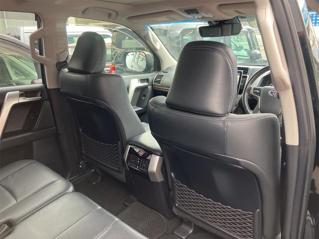 ランドクルーザープラド ＴＸ　Ｌパッケージ　マットブラックエディション　４ＷＤ　ＥＴＣ　バックカメラ　クリアランスソナー　オートクルーズコントロール　レーンアシスト　パワーシート　衝突被害軽減システム　サンルーフ　ナビ　ＴＶ　オートマチックハイビーム　オートライト（64枚目）