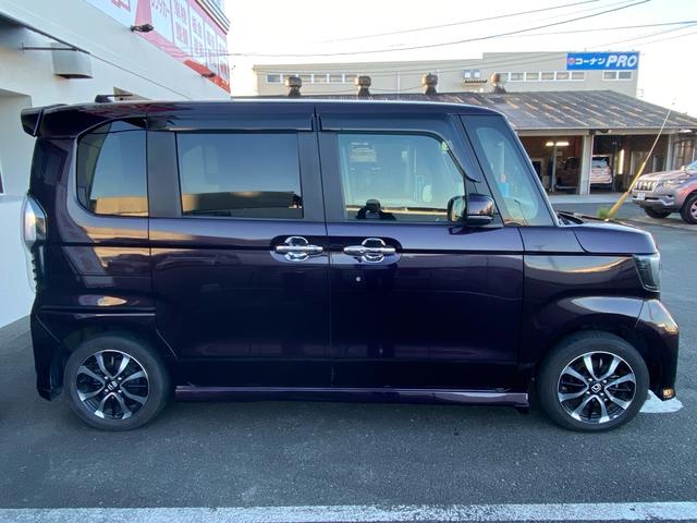 N-BOXカスタム G・Lホンダセンシング 8インチインターナビ バックカメラ ETC シートカバー 両側電動スライドドア Bluetooth接続 スマートキー プッシュスタート(5枚目)