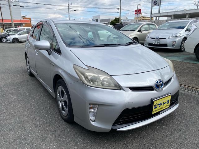 プリウス S 車検令和8年10月 フルセグナビ ETC バックカメラ Bluetooth接続 プッシュスタート スマートキー(4枚目)