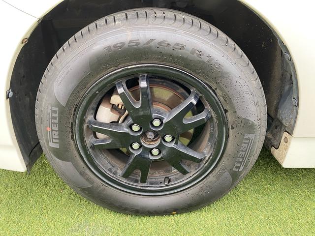 プリウス S ハイブリットバッテリー交換済み 車検令和9年11月 ワンセグナビ ETC バックカメラ Bluetooth接続 プッシュスタート スマートキー(22枚目)