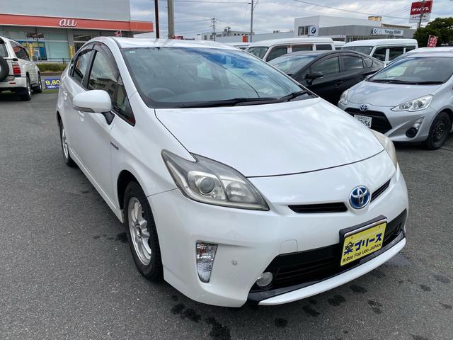 プリウス S 7インチナビ ETC バックカメラ Bluetooth接続 車検整備付き プッシュスタート スマートキー(4枚目)