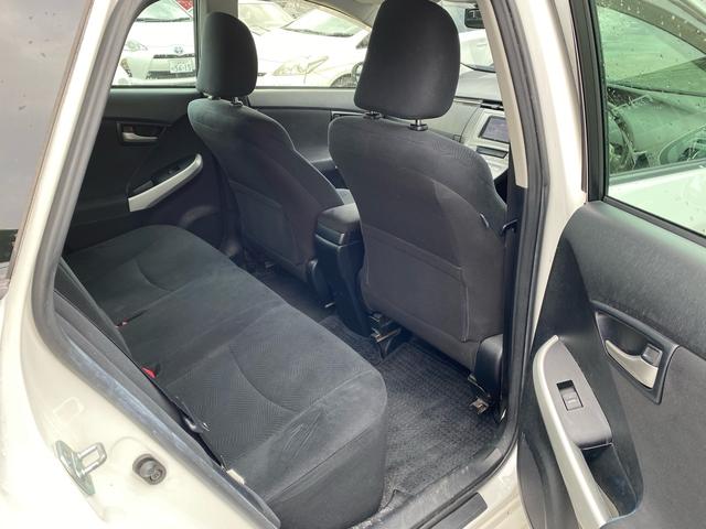 プリウス S 7インチナビ ETC バックカメラ Bluetooth接続 車検整備付き プッシュスタート スマートキー(12枚目)