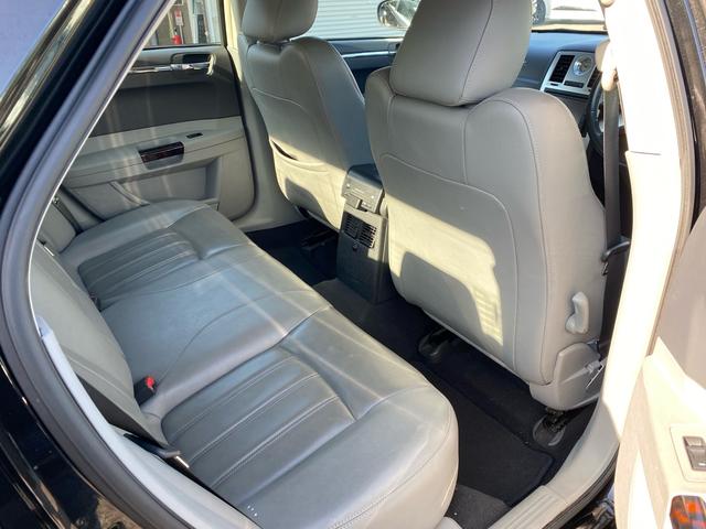 ���X�͕����̃N���W�b�g��Ђ��g���Ă��܂��B���q�l�̂��v�]�ɂ������M�̉�Ђ����Љ�ǂ�����������ł��Љ�܂��B